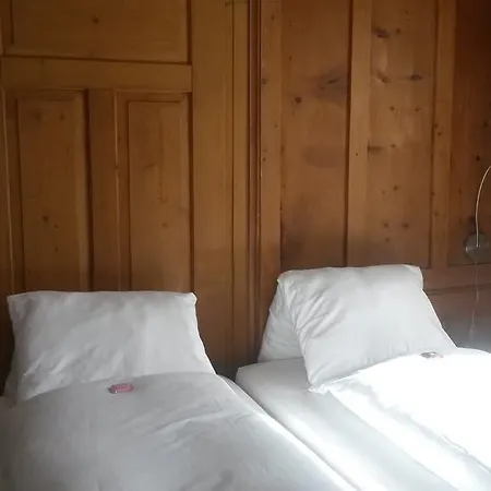 Hotel Restaurant Raetia Tiefencastel