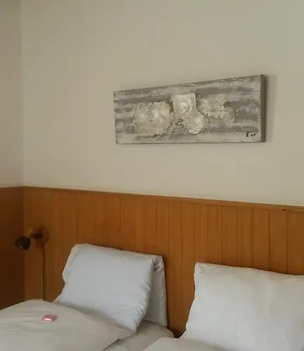 Hotel Restaurant Raetia *