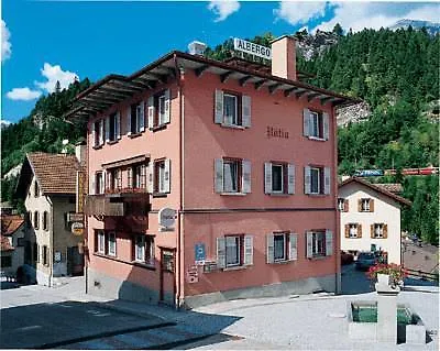 Hotel Raetia Tiefencastel