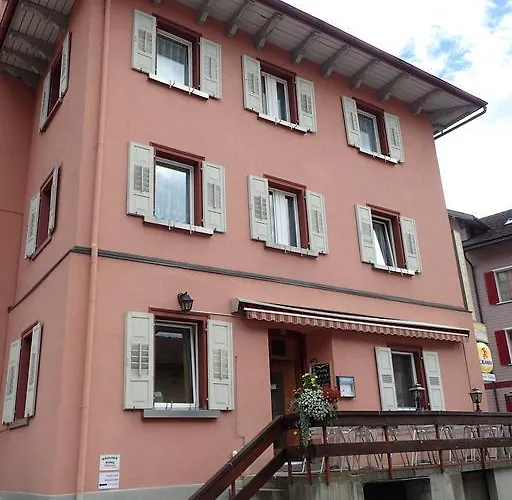 Hotel Restaurant Raetia *